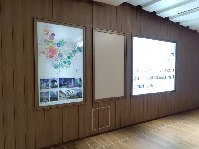 画像：サイン枠