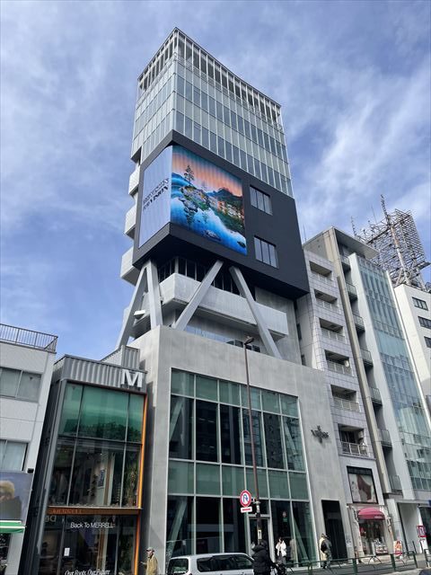 画像:3Dアルミ柱型パネル