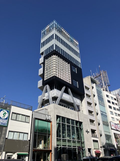 画像:3Dアルミ柱型パネル